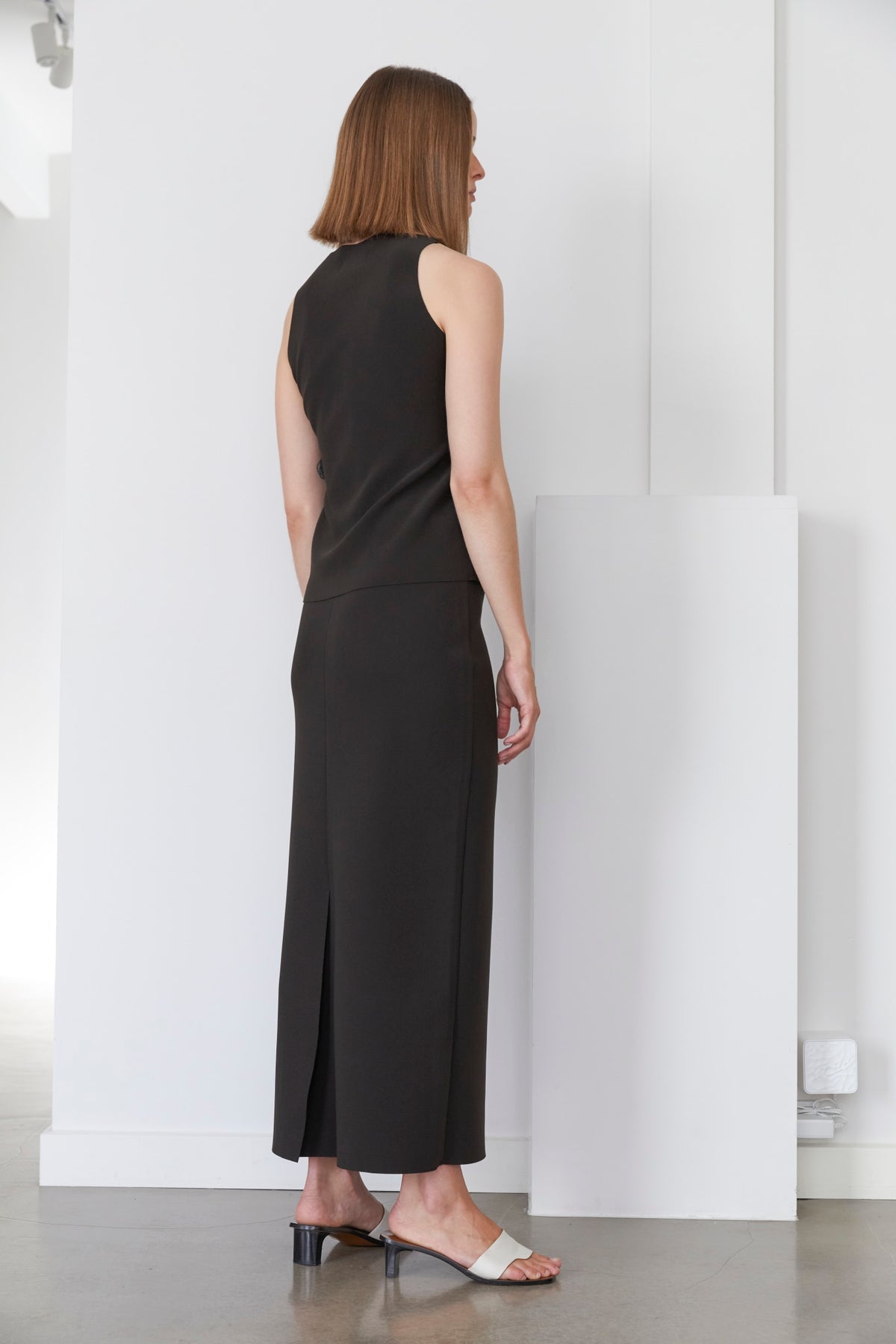 H LONG SKIRT