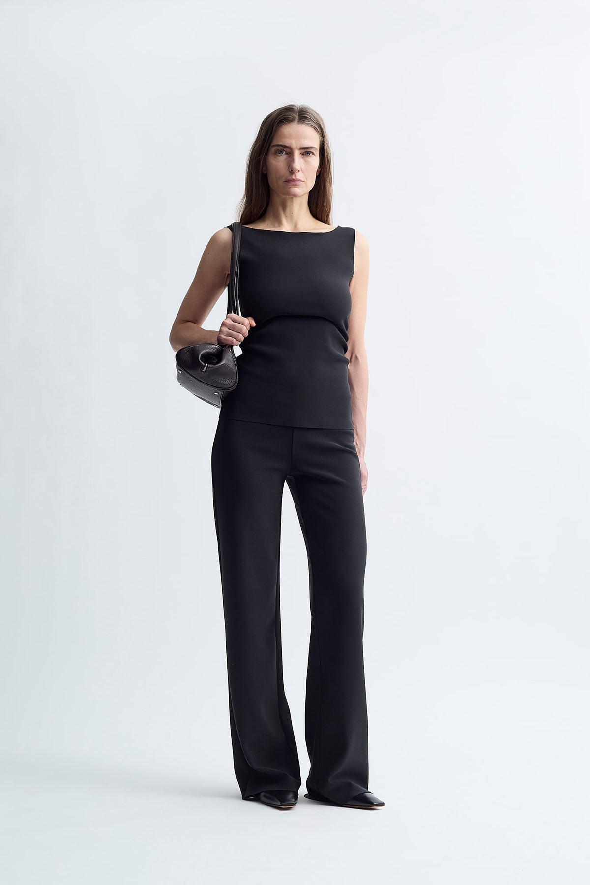 LAY2 DRAPE TOP