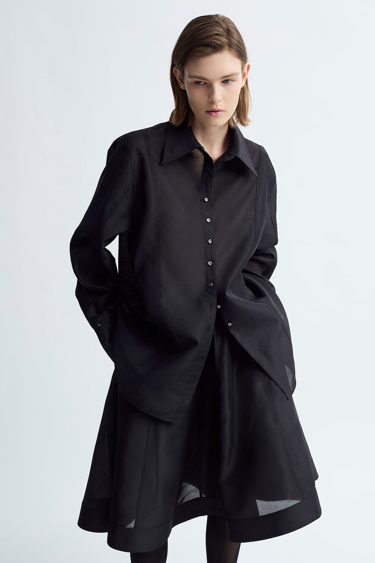 SOONJI POINT COLLAR SHIRT