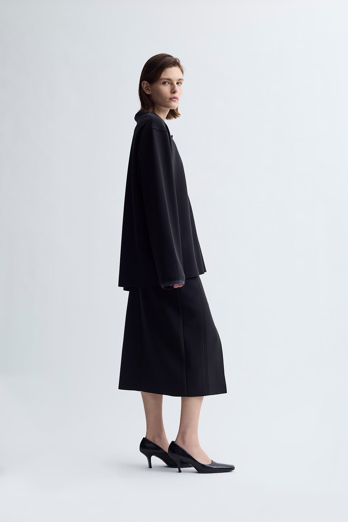 LAY3 FRONT SLIT H SKIRT