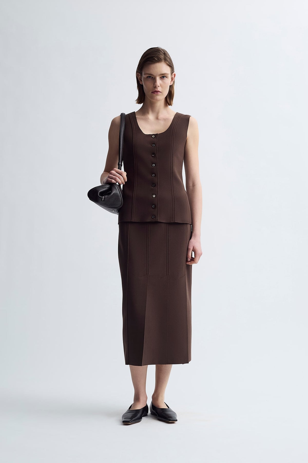 LAY3 FITTED VEST