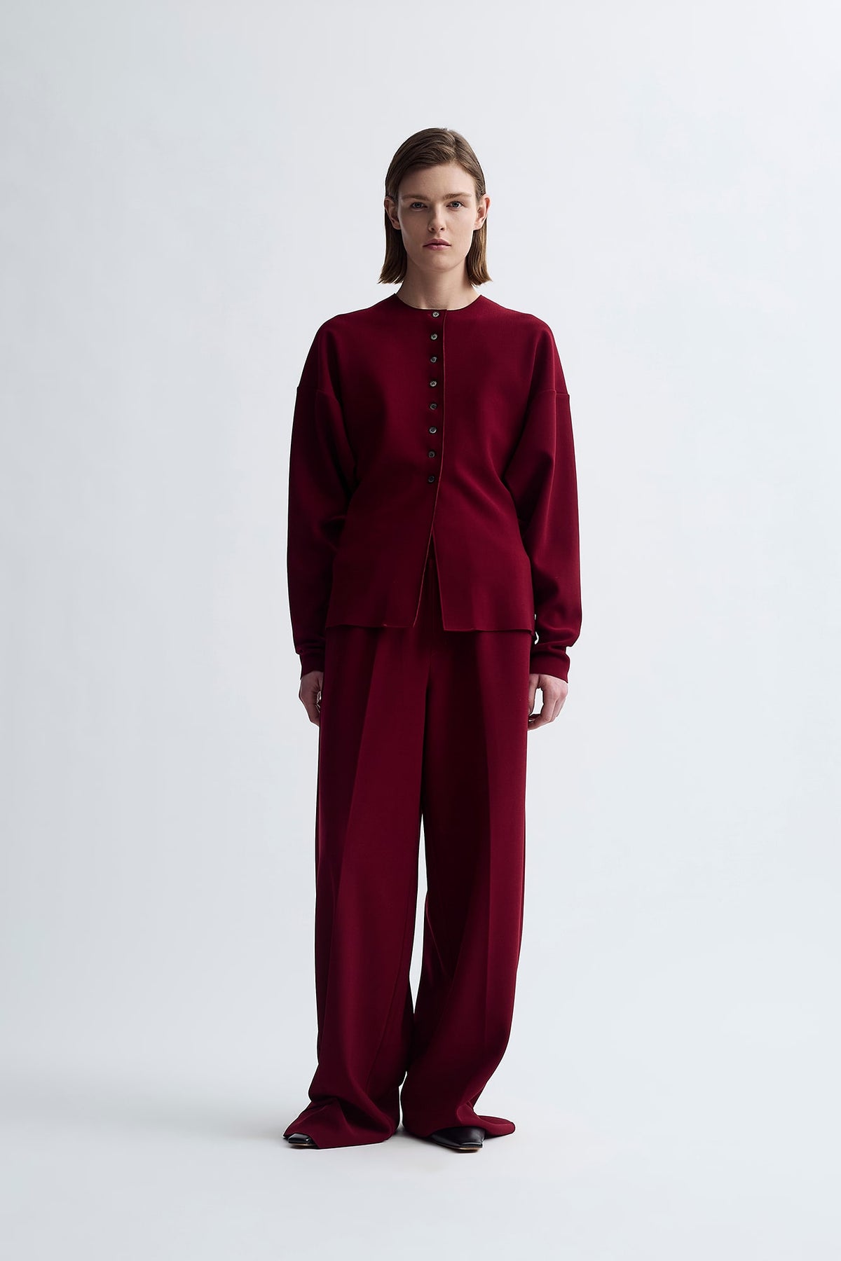 LAY2 ROUND-NECK CARDIGAN