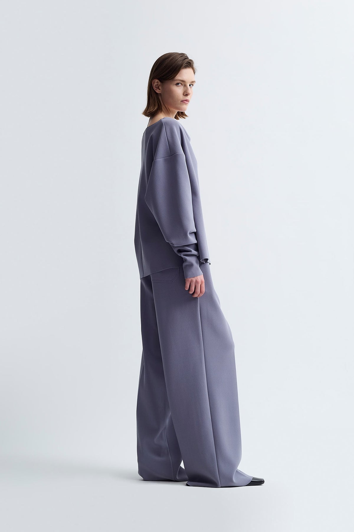 LAY2 COWL-NECK TOP