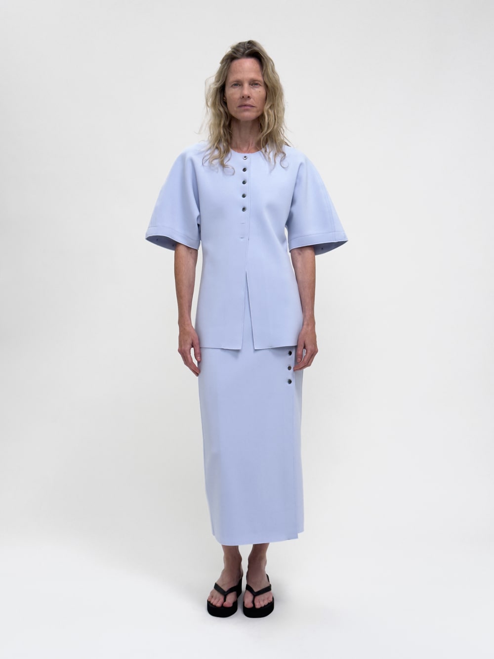 LAY2 BUTTONED WRAP SKIRT