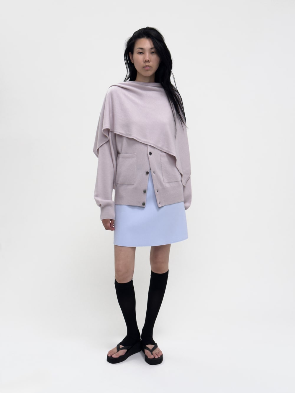 LAY3 A MINI SKIRT