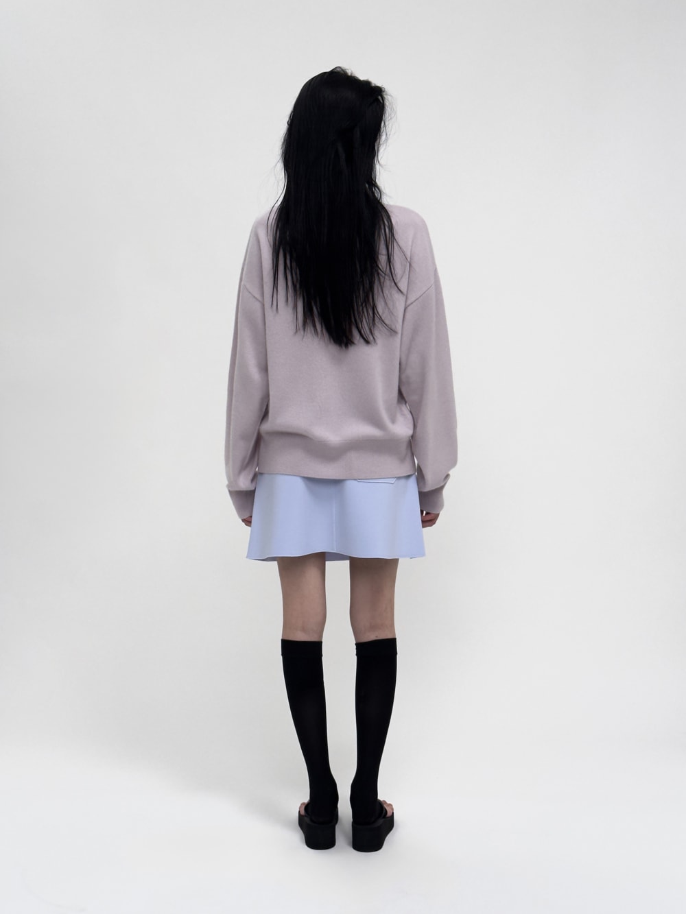 LAY3 A MINI SKIRT