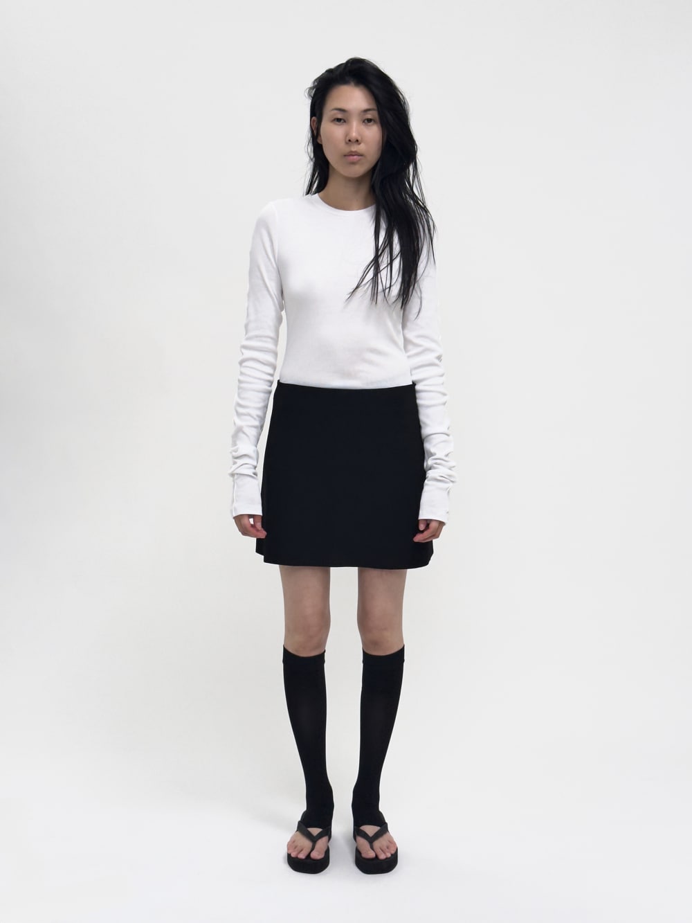 LAY3 A MINI SKIRT