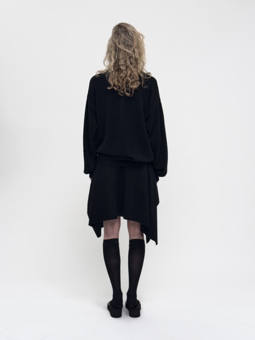 RELAXED CASHMERE CARDIGAN