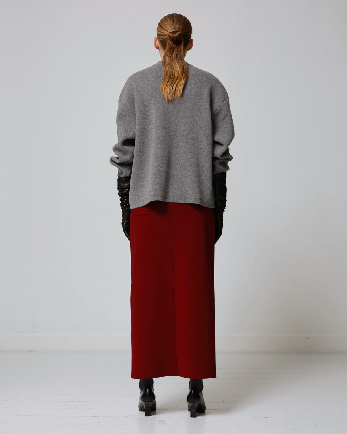 V KNIT CARDIGAN