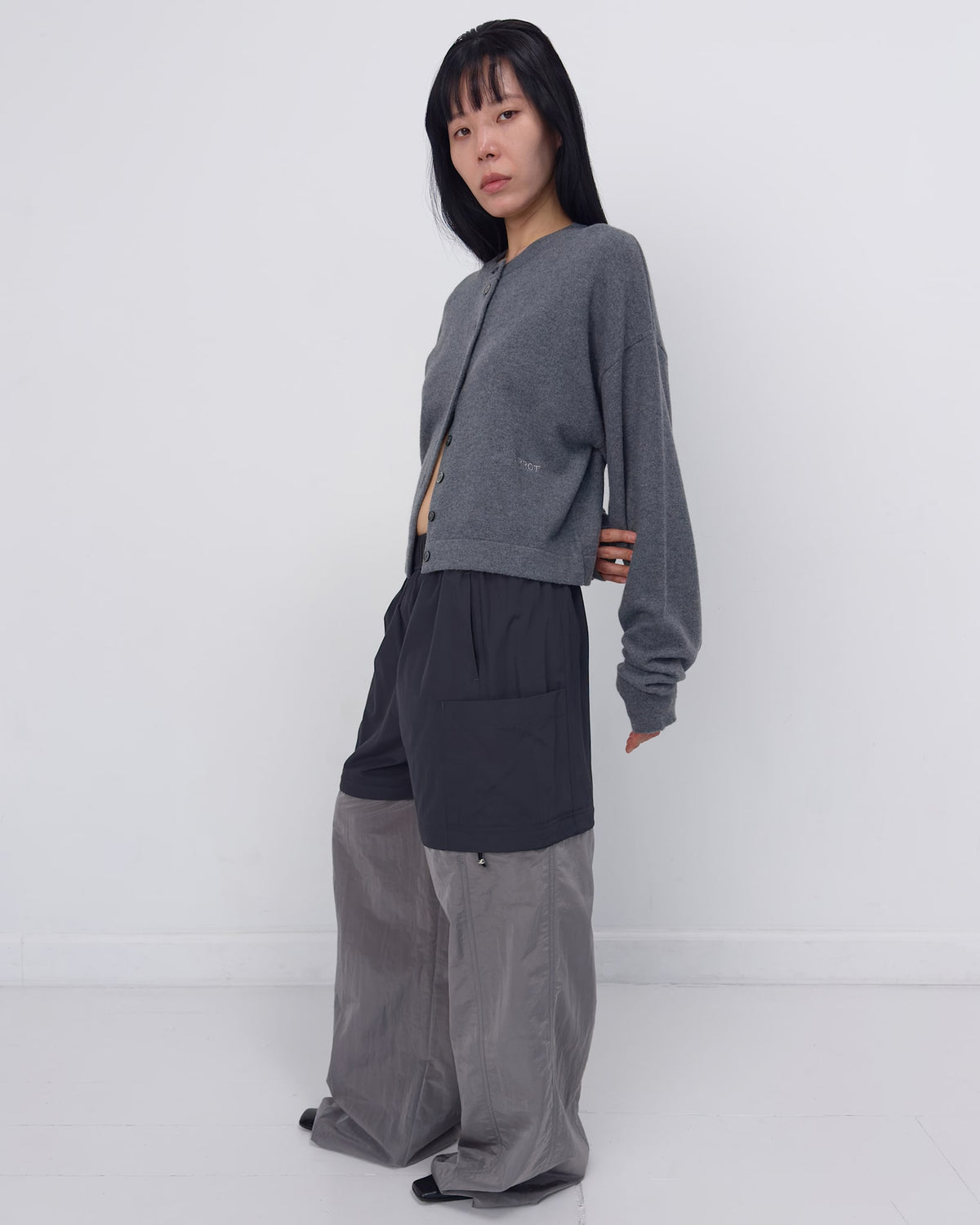 HOLIDAY TROUSER